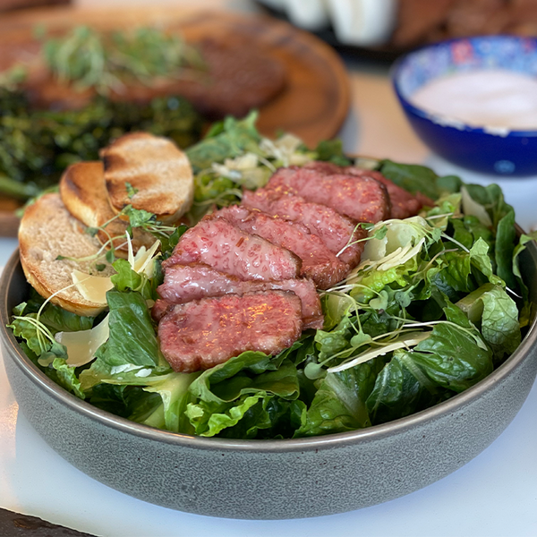 Steak Salad with Balsamic Vinegar Dressing