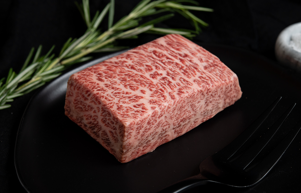 マイセン　牛 Miyazakigyu A5 Wagyu Beef Zabuton Steak – The Wagyu Shop