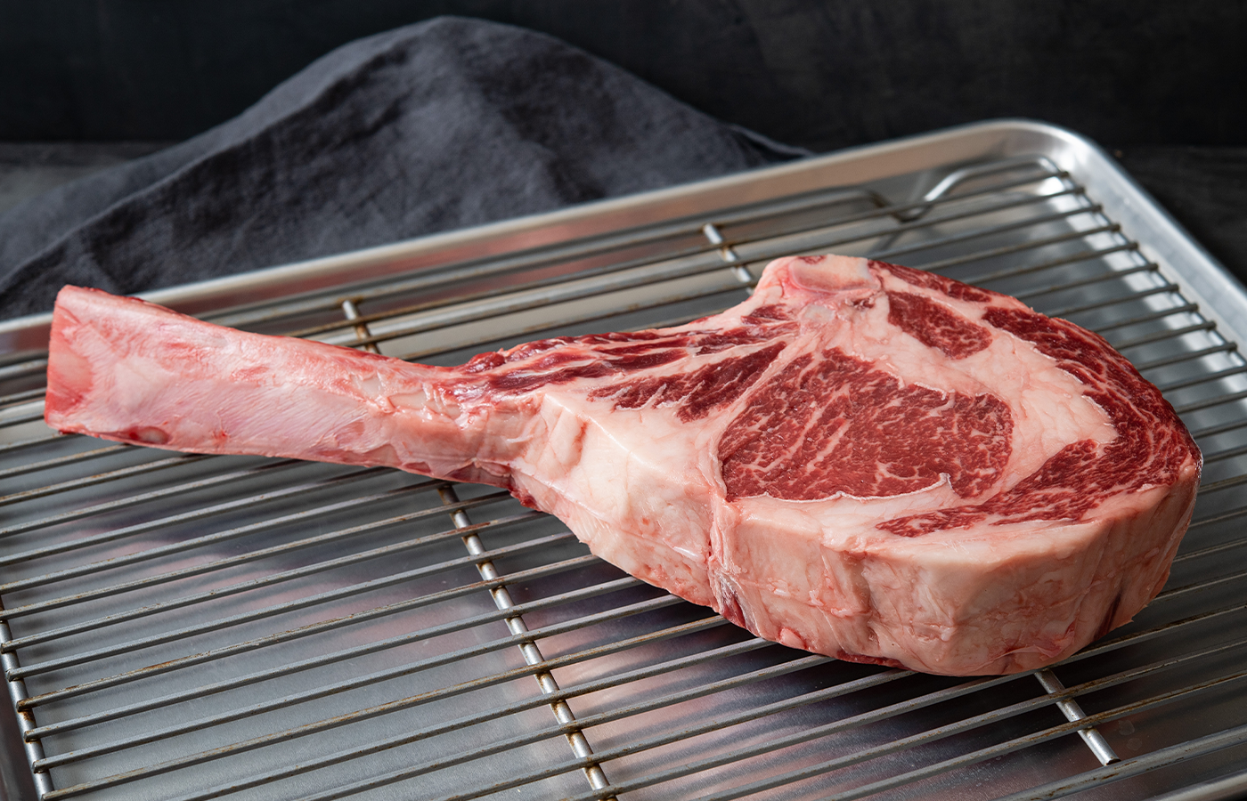 Natural American Wagyu Beef Tomahawk – The Wagyu Shop
